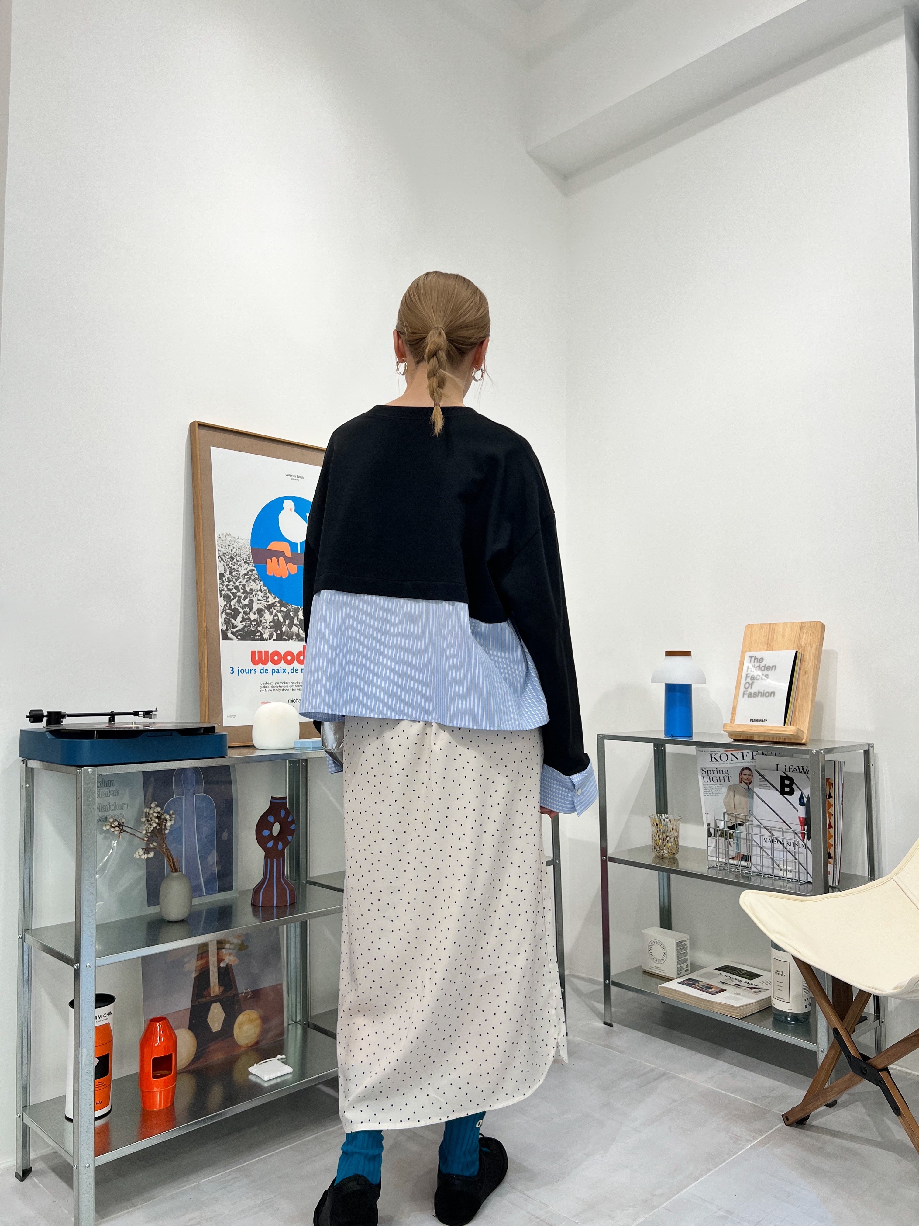 鈕扣波點裙/米白