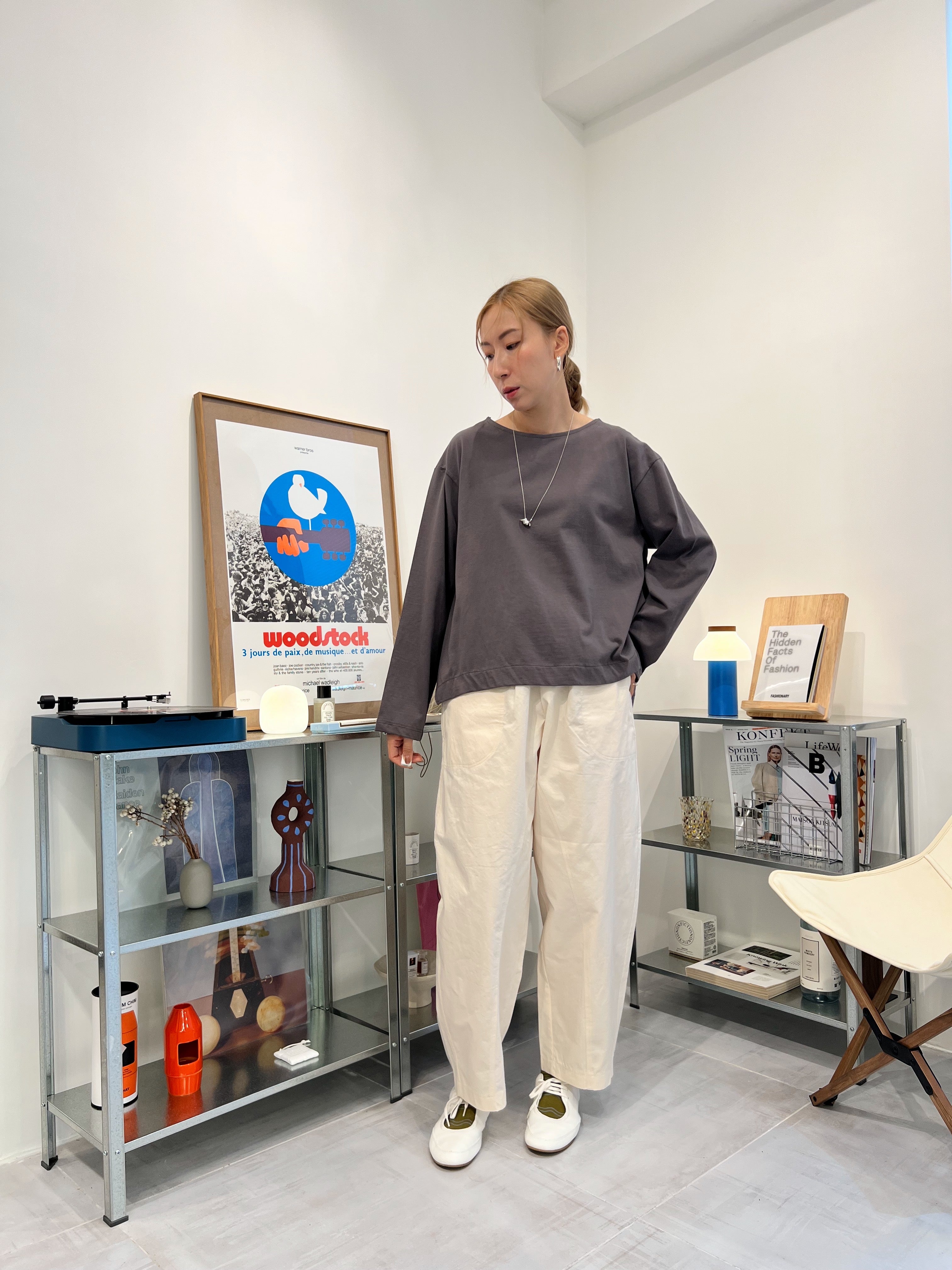 大袋薄身taper褲/米白