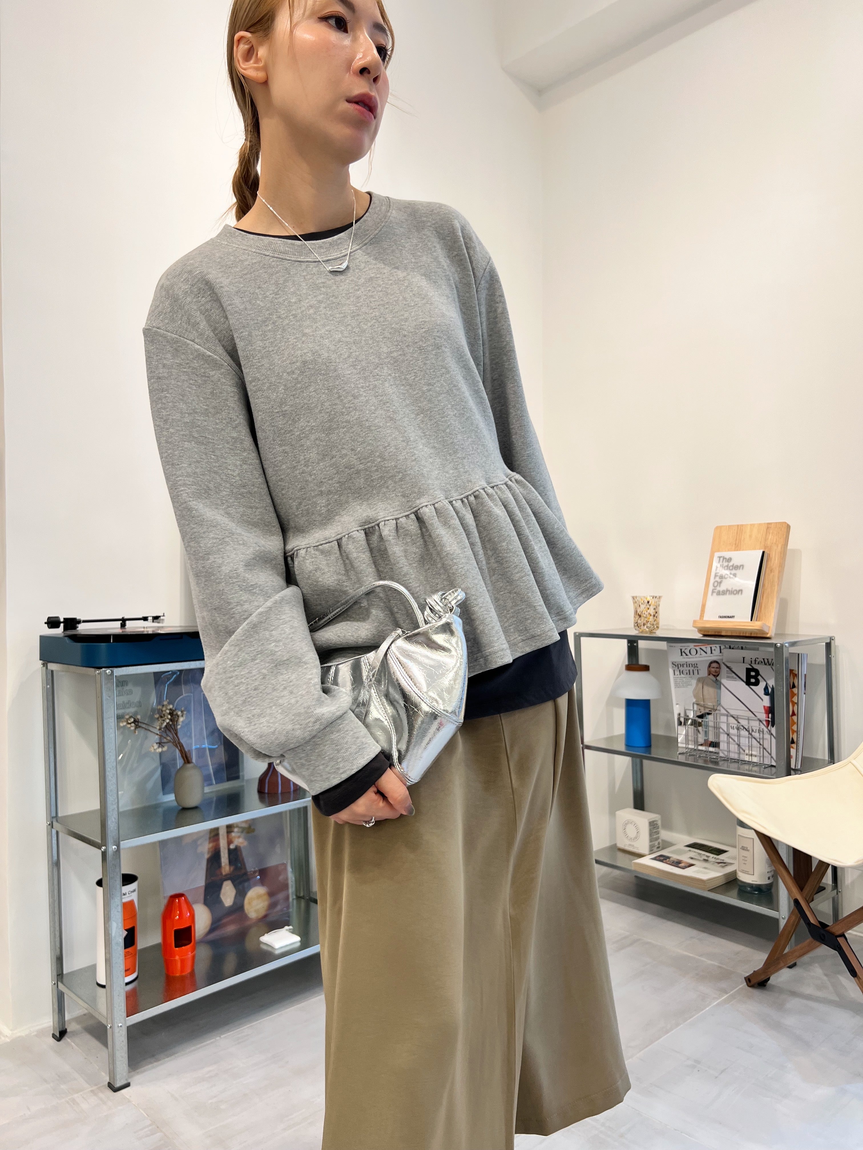 Ruffle衫腳T-shirt/灰