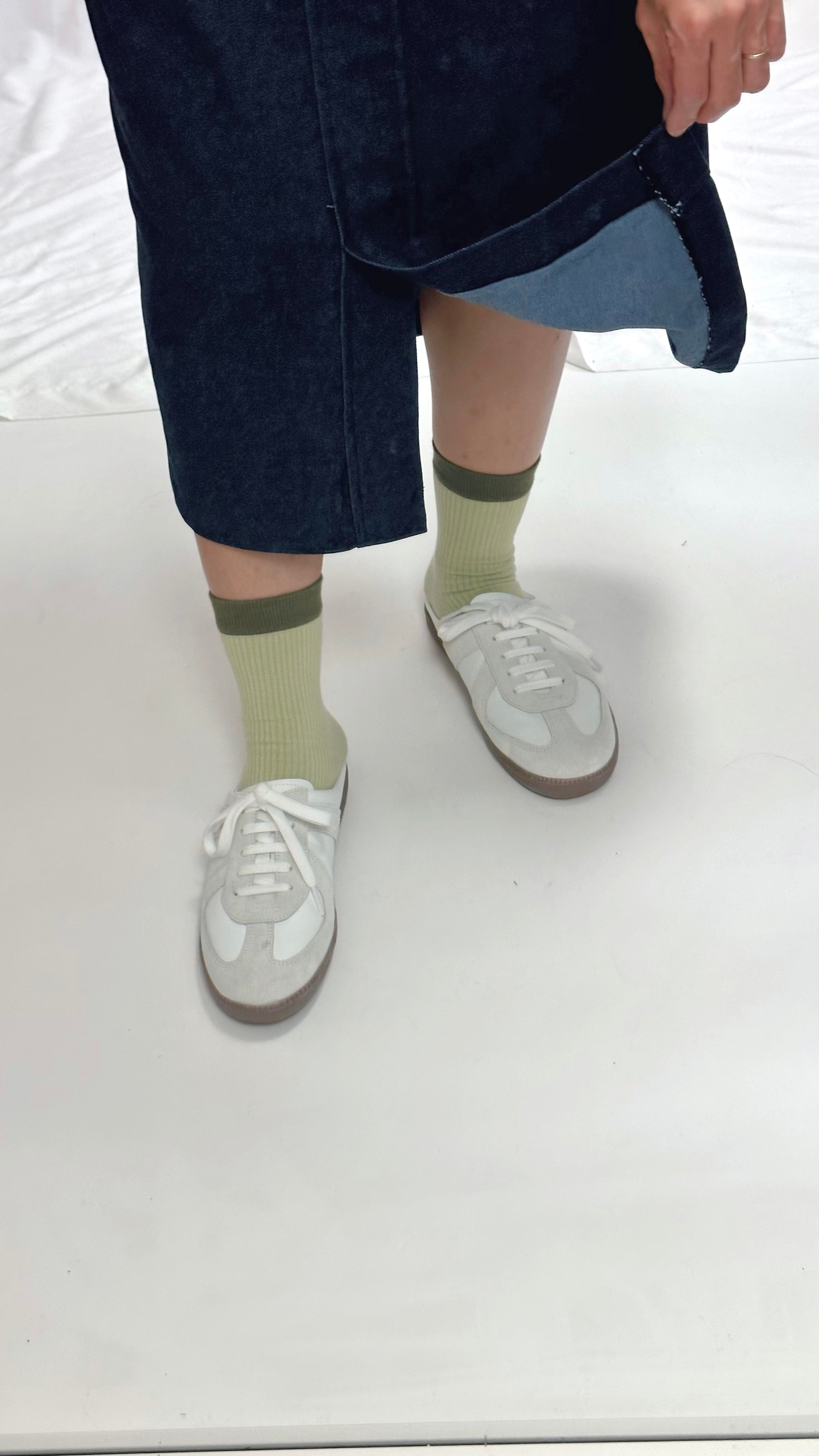 (訂貨)前開叉牛仔裙/藍