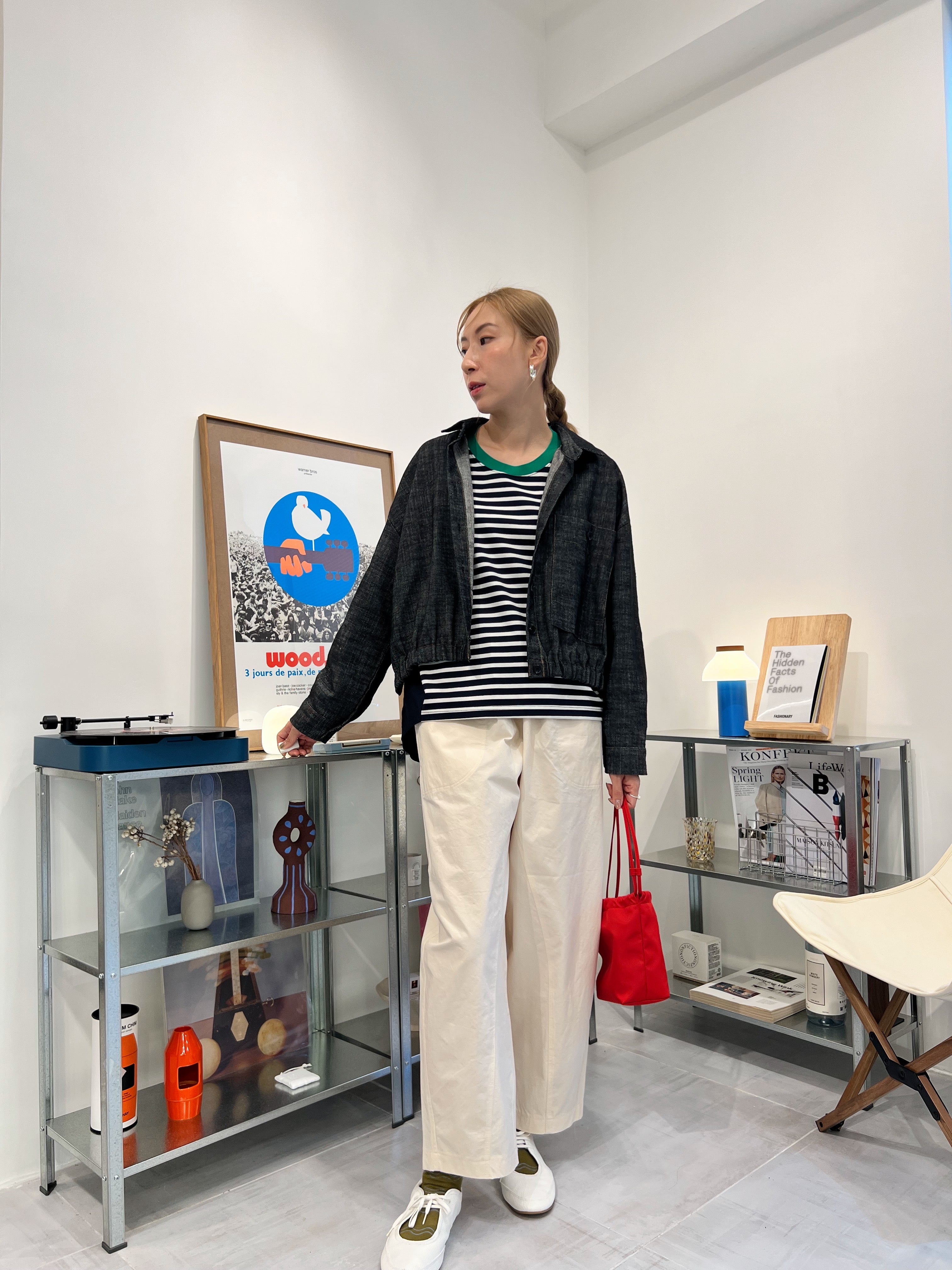 束腳牛仔薄外套/黑