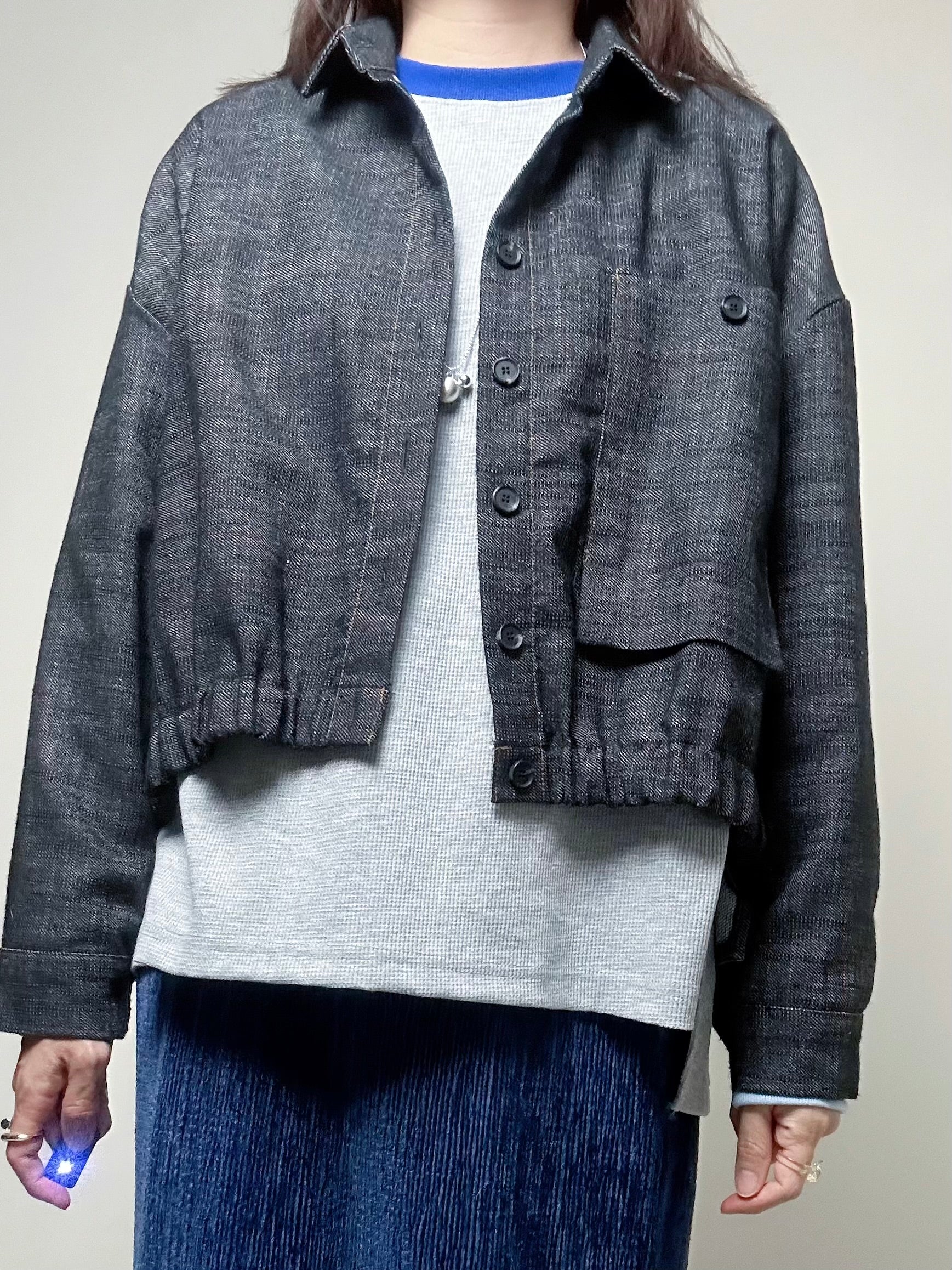 束腳牛仔薄外套/黑