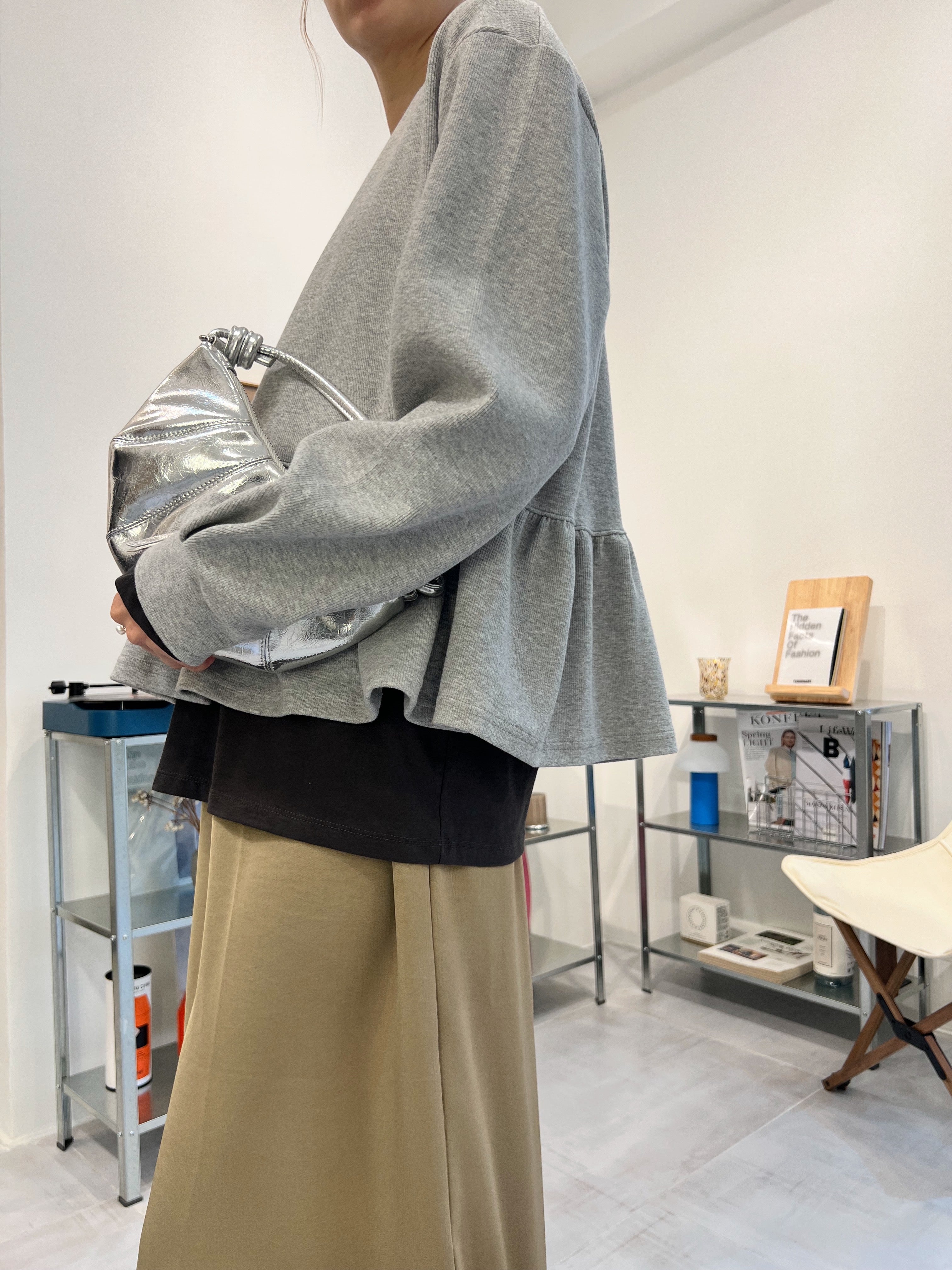 Ruffle衫腳T-shirt/灰