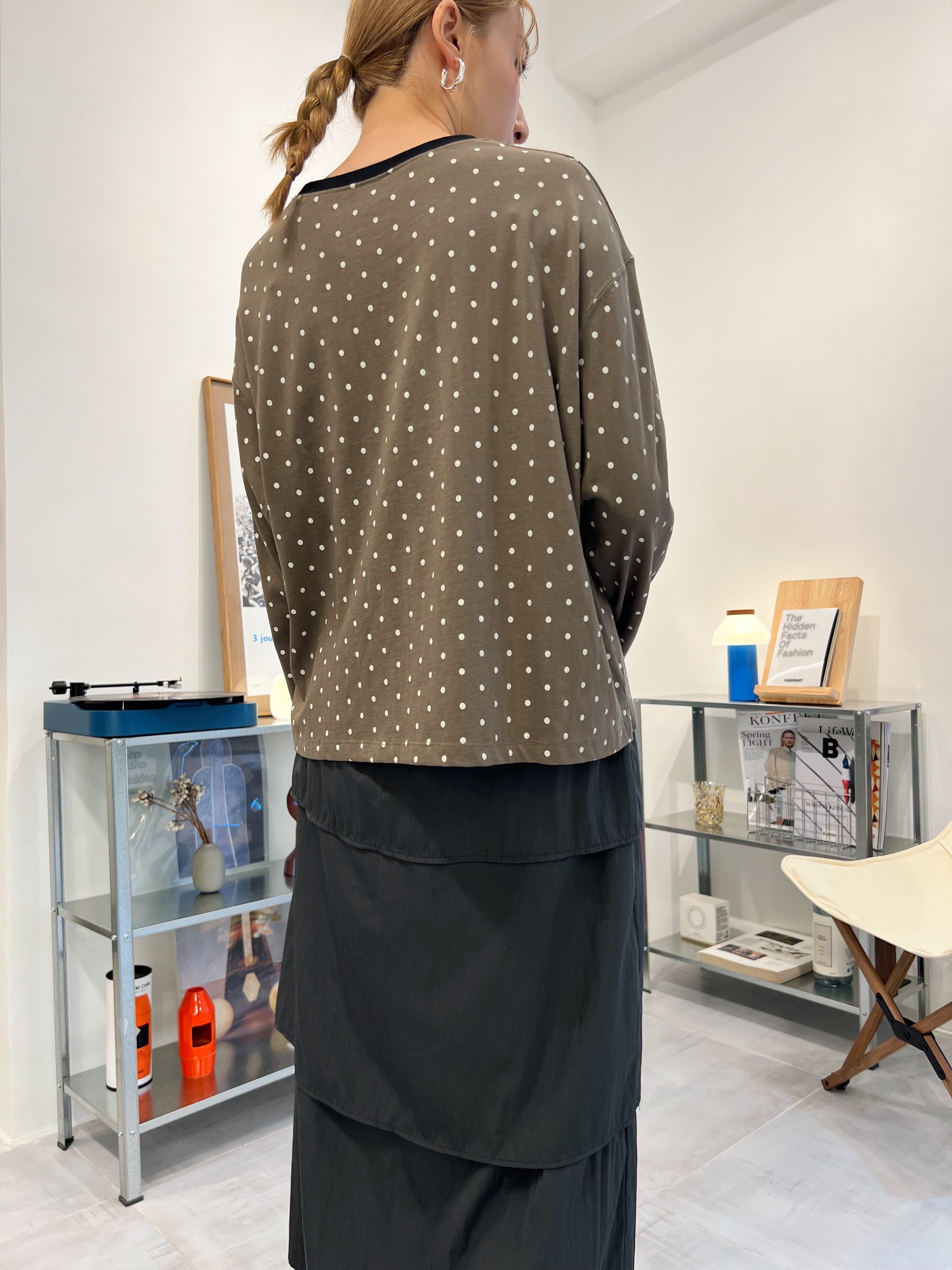 波點T-shirt/杏啡