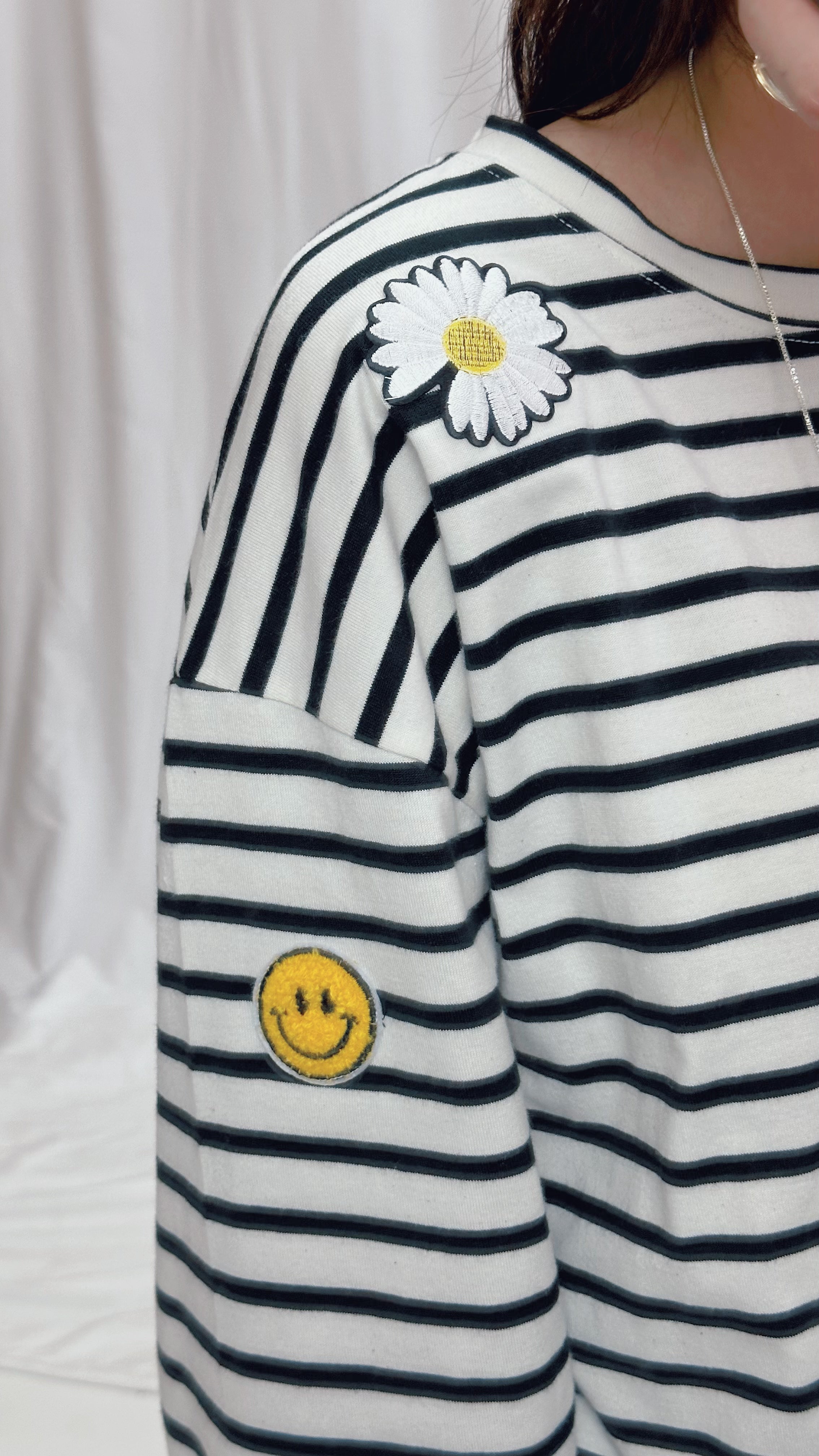 (訂貨)間條patchwork T-shirt/黑白