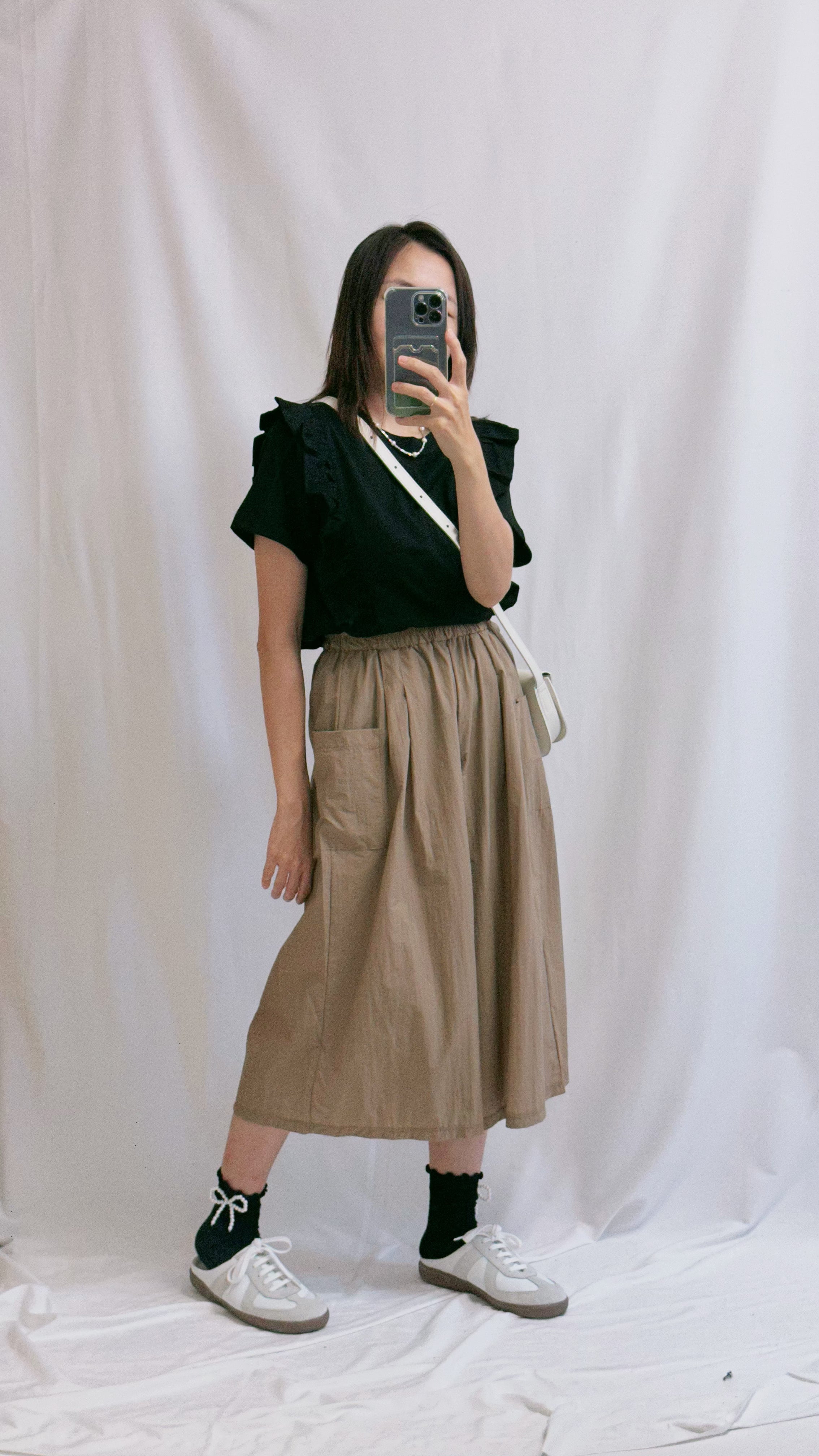 兩邊Ruffle T-shirt/黑