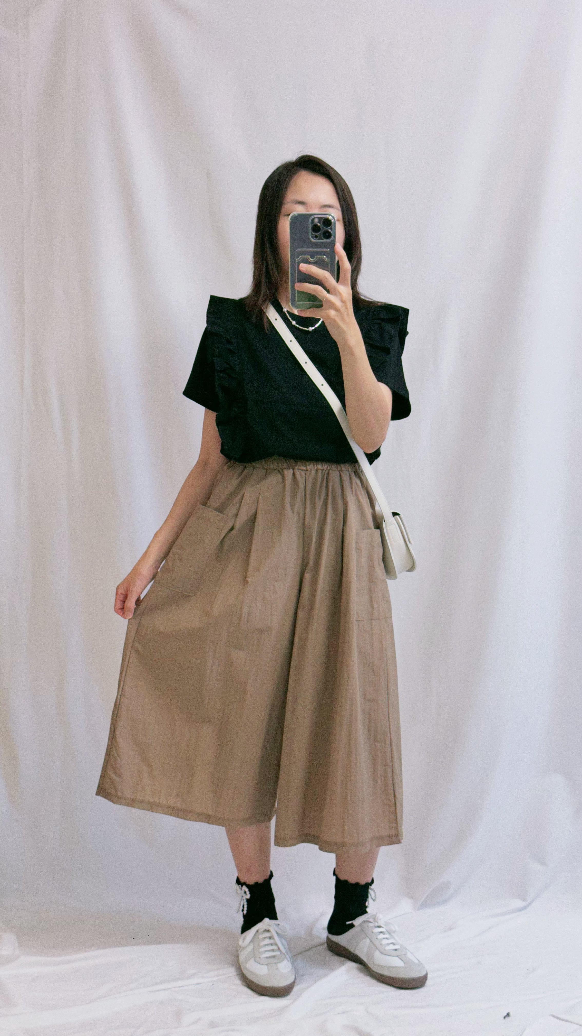 兩邊Ruffle T-shirt/黑