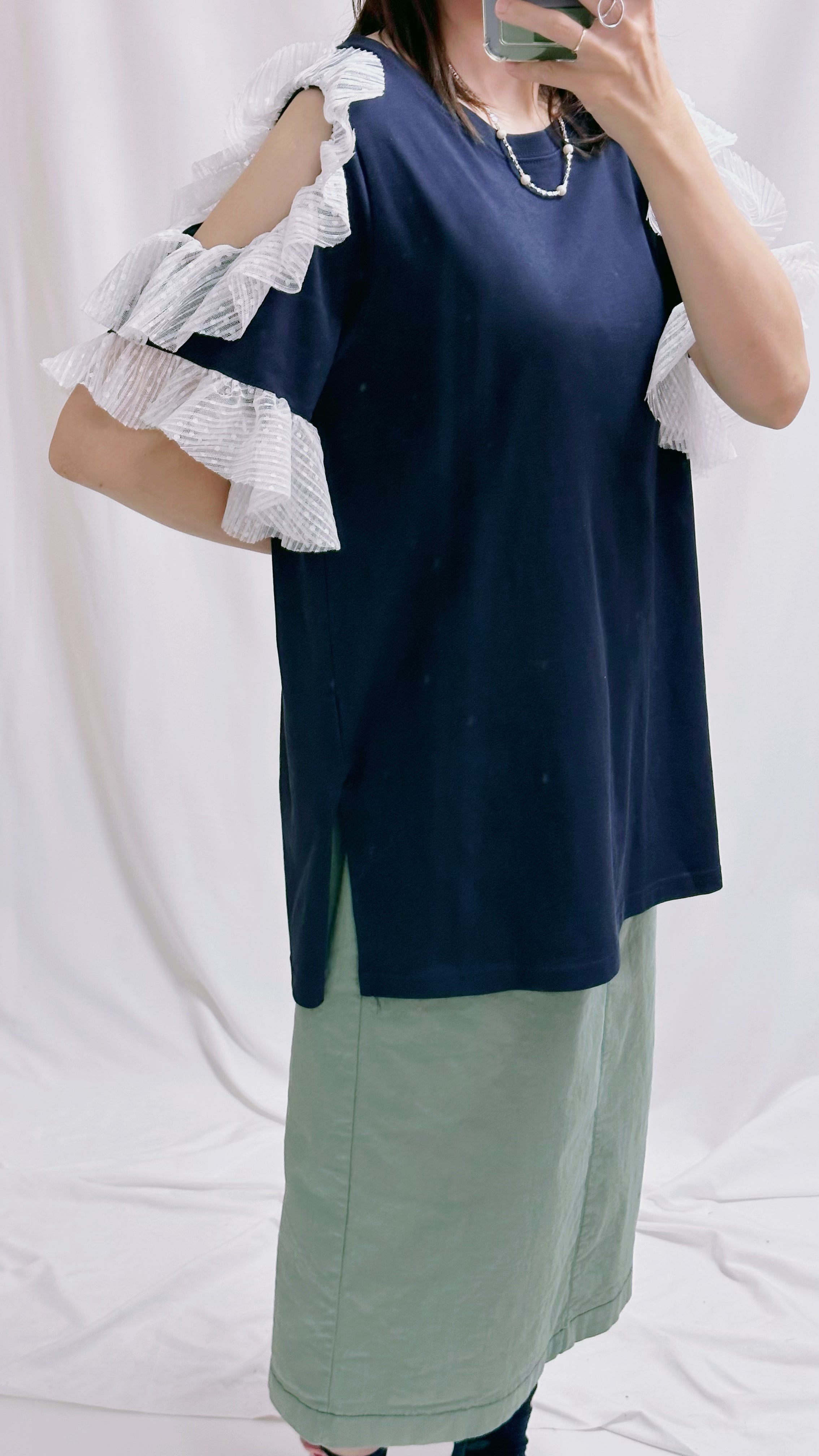 點點網布袖挑空T-shirt/深藍
