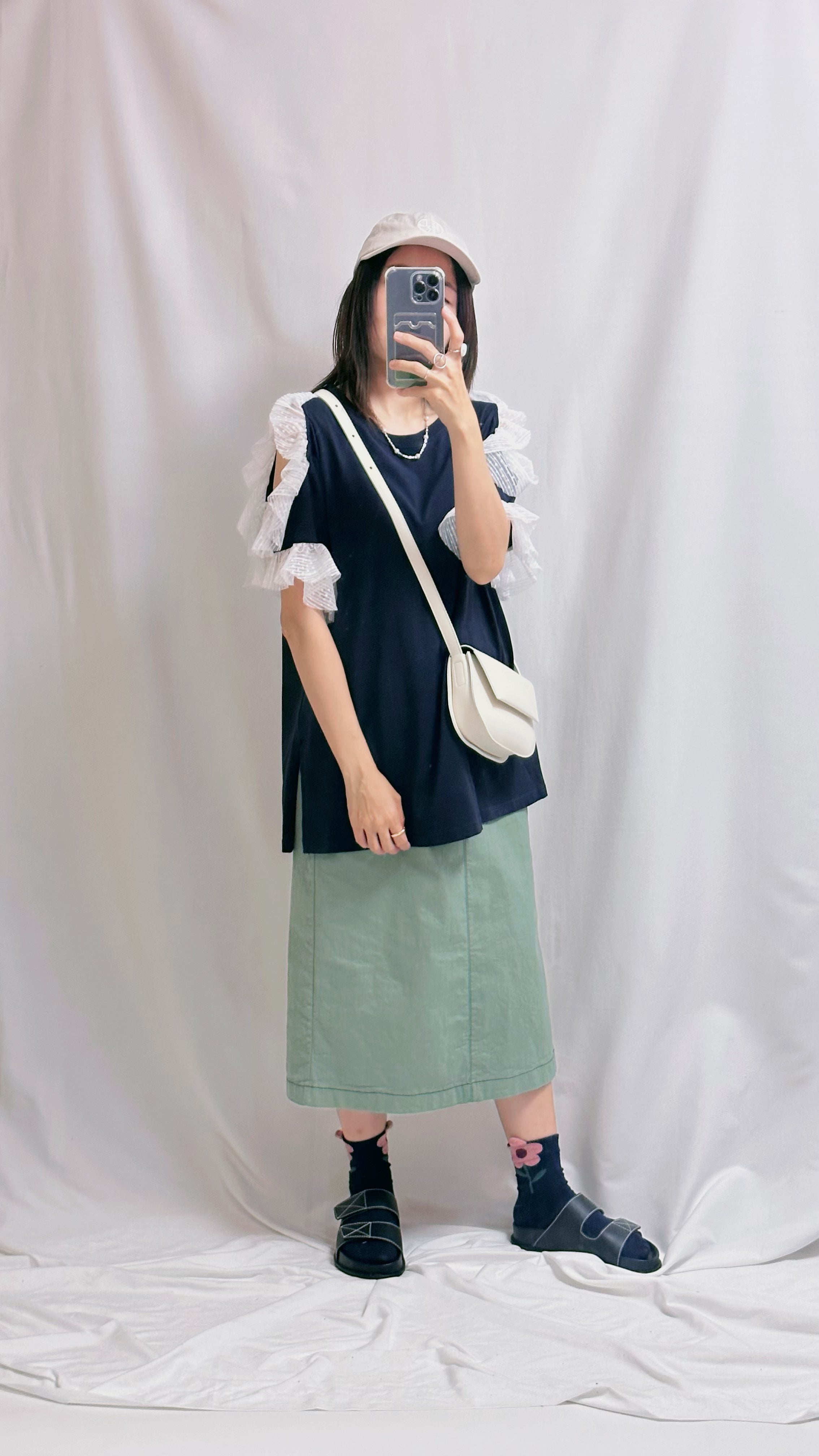 點點網布袖挑空T-shirt/深藍
