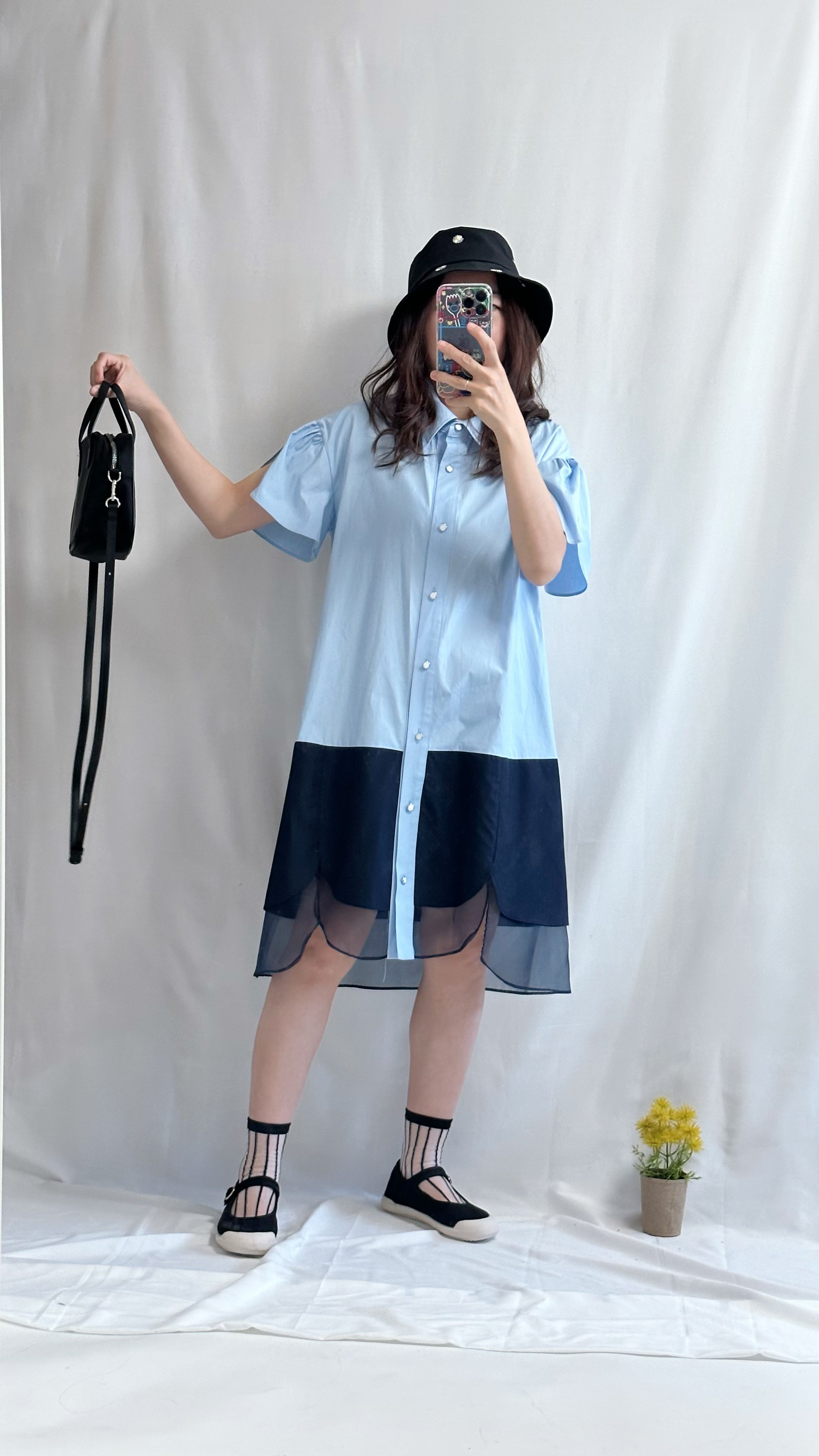 (預購)併色圓腳恤衫裙/淺藍