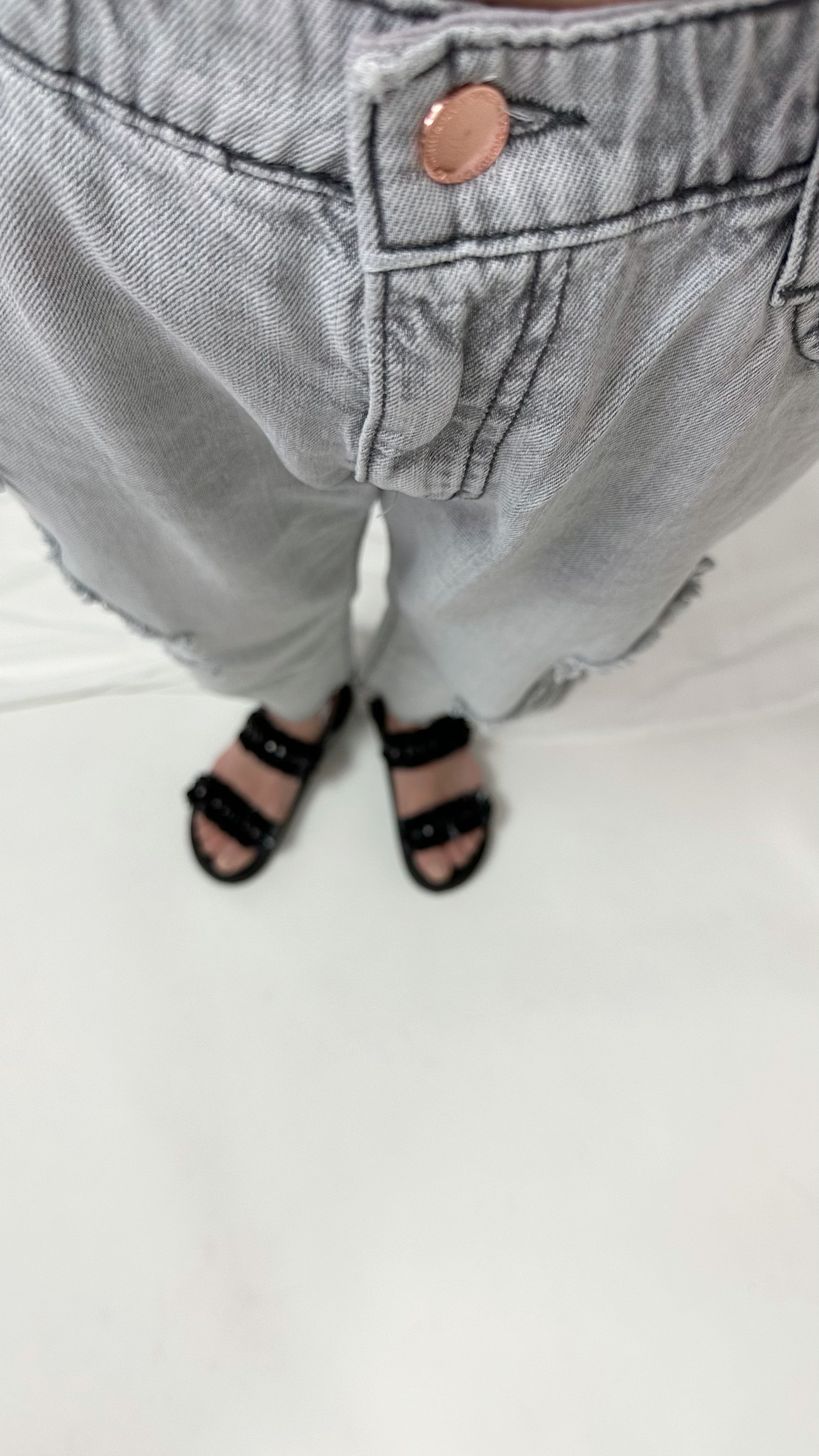 (預購)軟熟破洞牛仔褲/淺灰