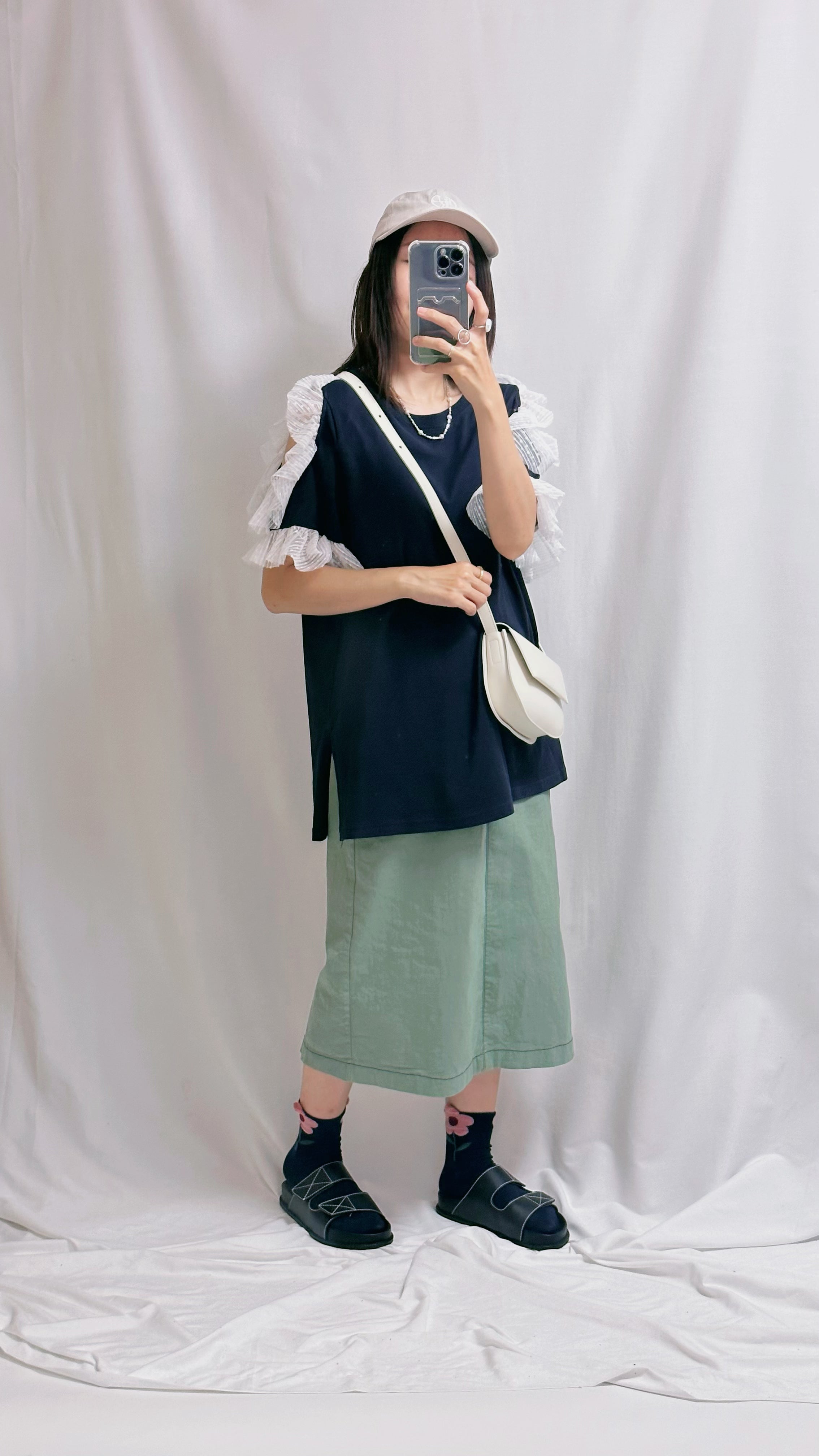 點點網布袖挑空T-shirt/深藍