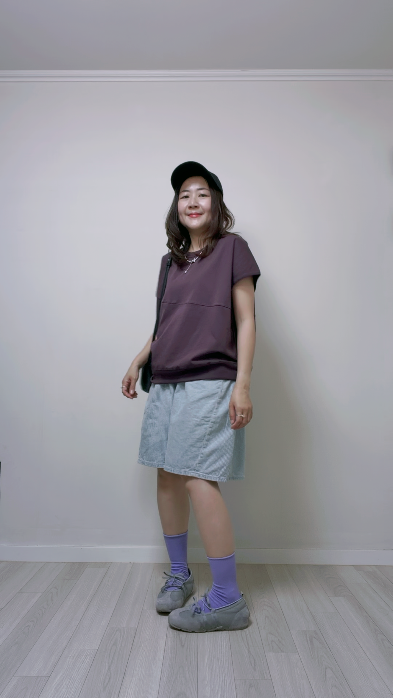 斜駁線T-shirt/暗紫