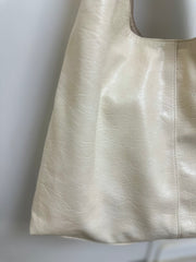 仿皮暗紋大袋/米白