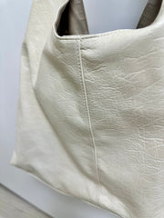 仿皮暗紋大袋/米白