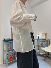 開叉輕透恤衫/米白