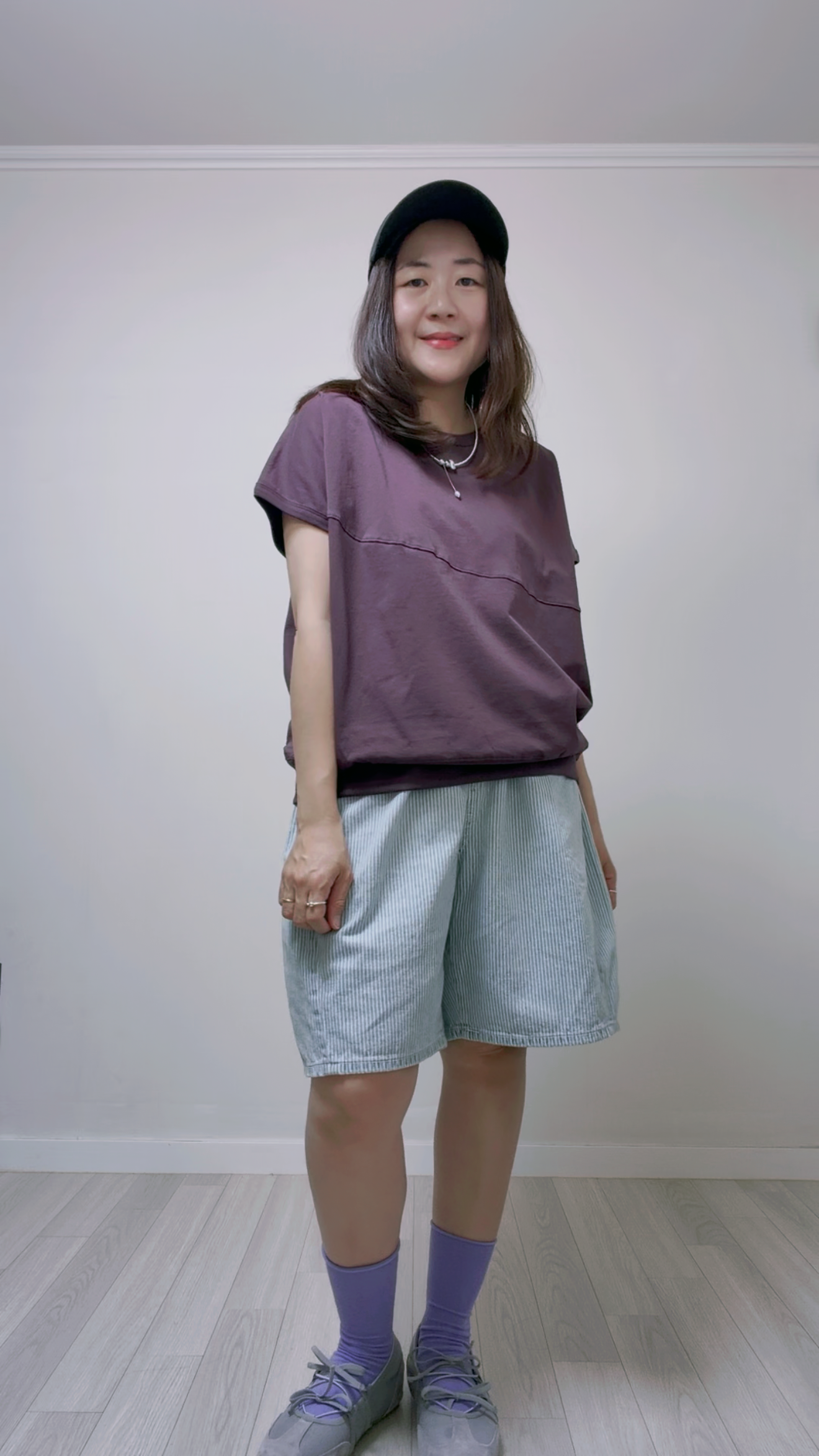 斜駁線T-shirt/暗紫