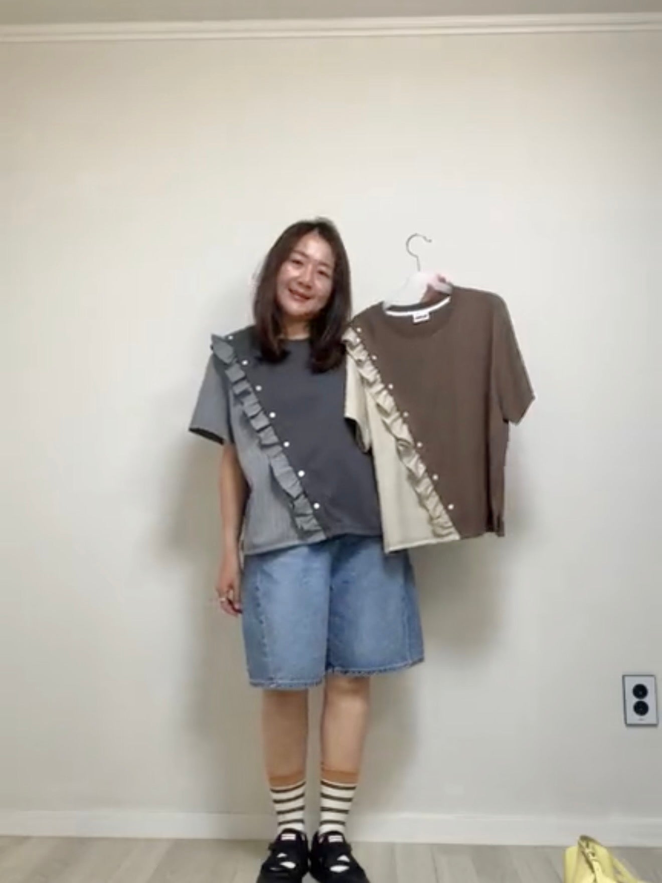 條子布料併布T-shirt/灰
