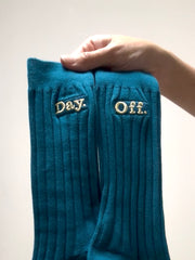 Day Off繡字襪/藍綠