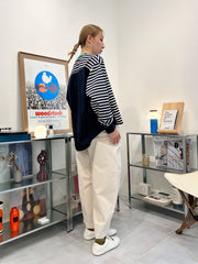 前間條後淨色T-shirt/綠領