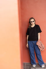 衫腳縮褶邊T-shirt/黑